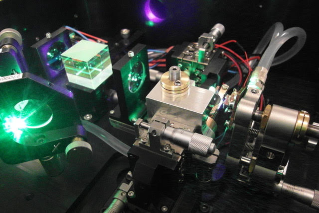 Enlarged view: Modelocked 10 GHz Yb:CALGO laser 