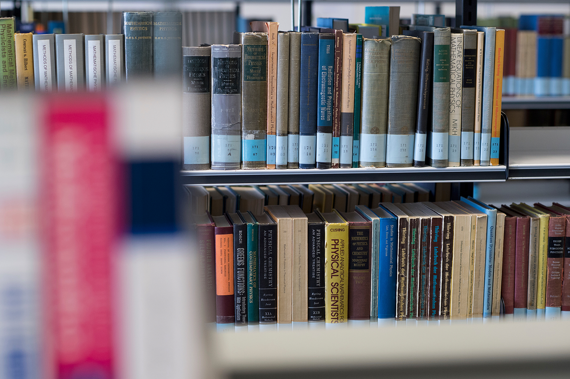 Symbolbild Physikbibliothek