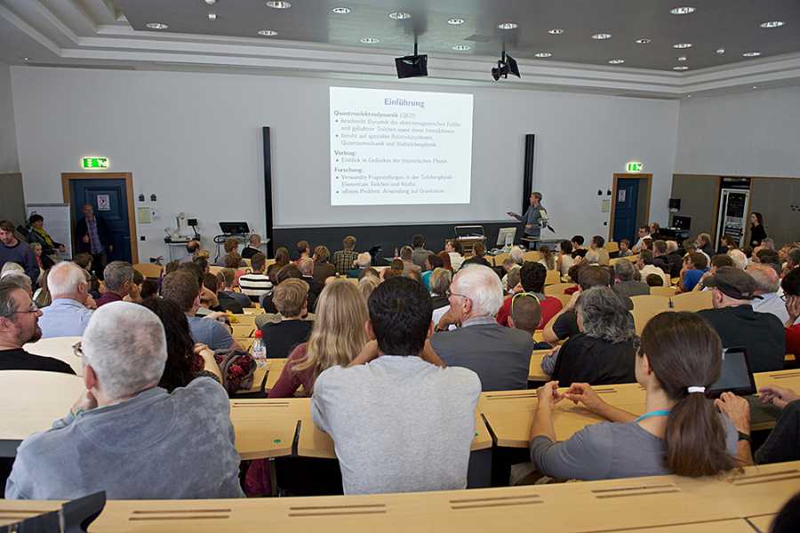 Vergrösserte Ansicht: D PHYS an der Scientifica 2015