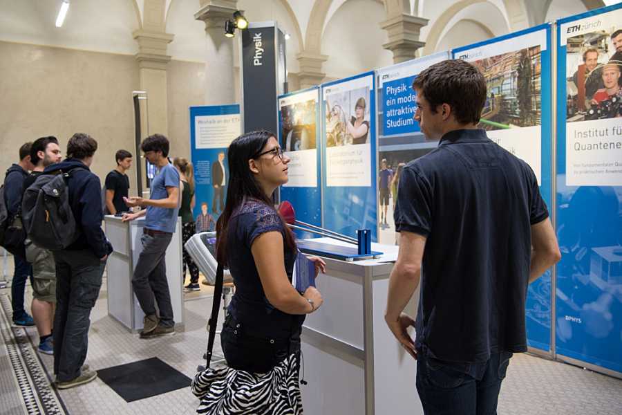 Vergrösserte Ansicht: Studieninfotage 2016
