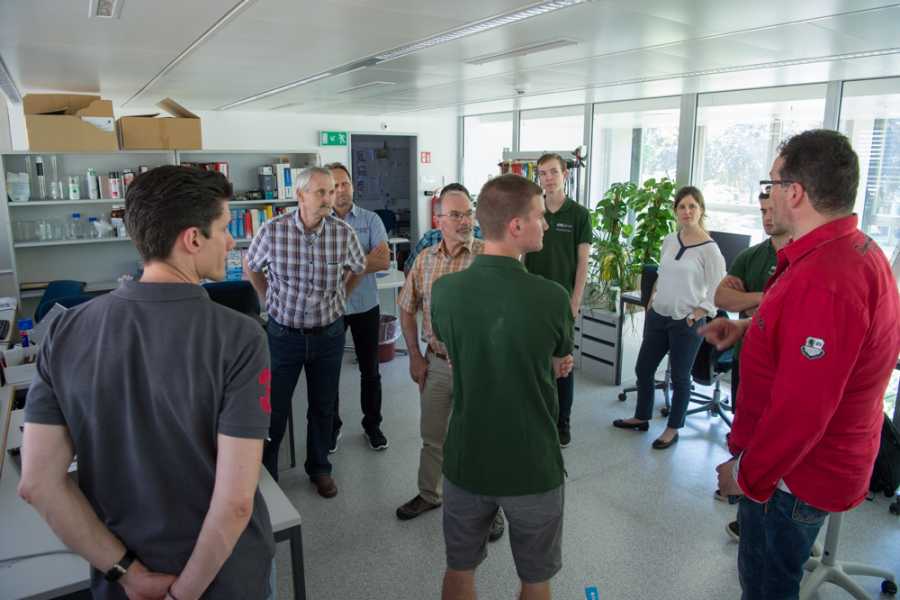 Vergrösserte Ansicht: Berufsbildung Besuch Swissmem