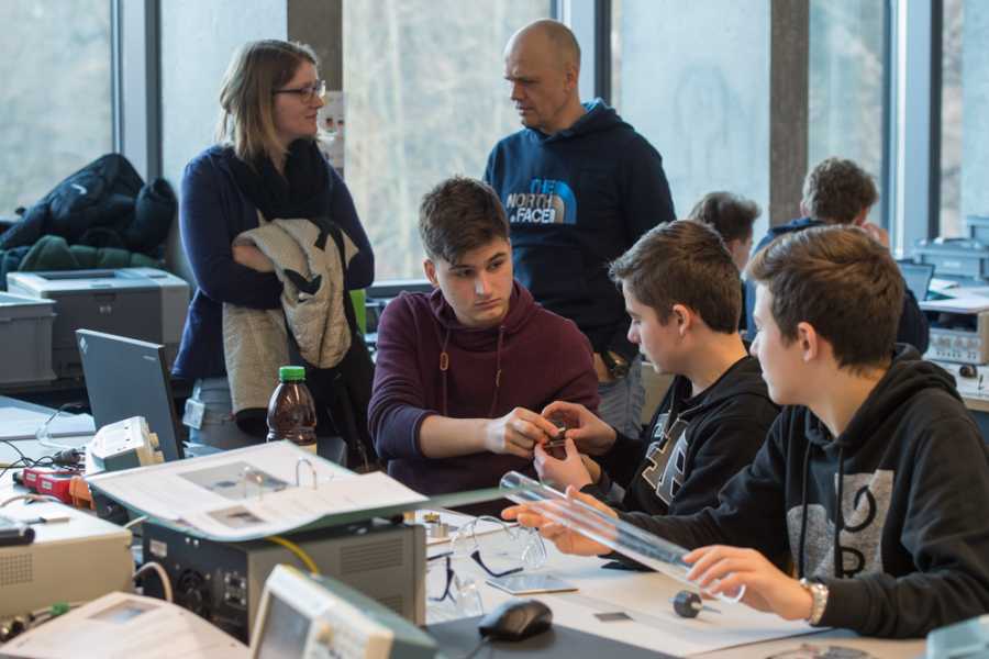 Vergrösserte Ansicht: Werkstoffkunde-Kurs