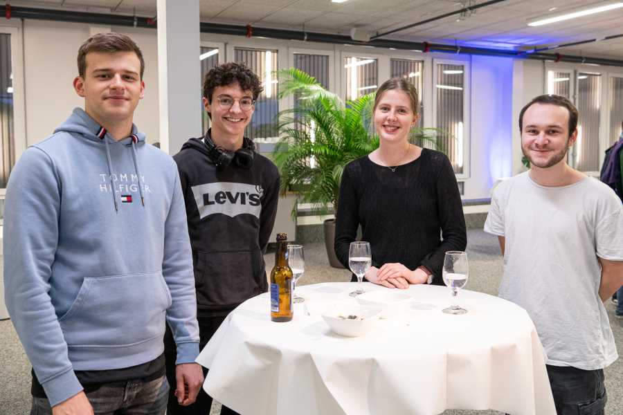 Vergrösserte Ansicht: Weihnachtsfeier der Betriebe