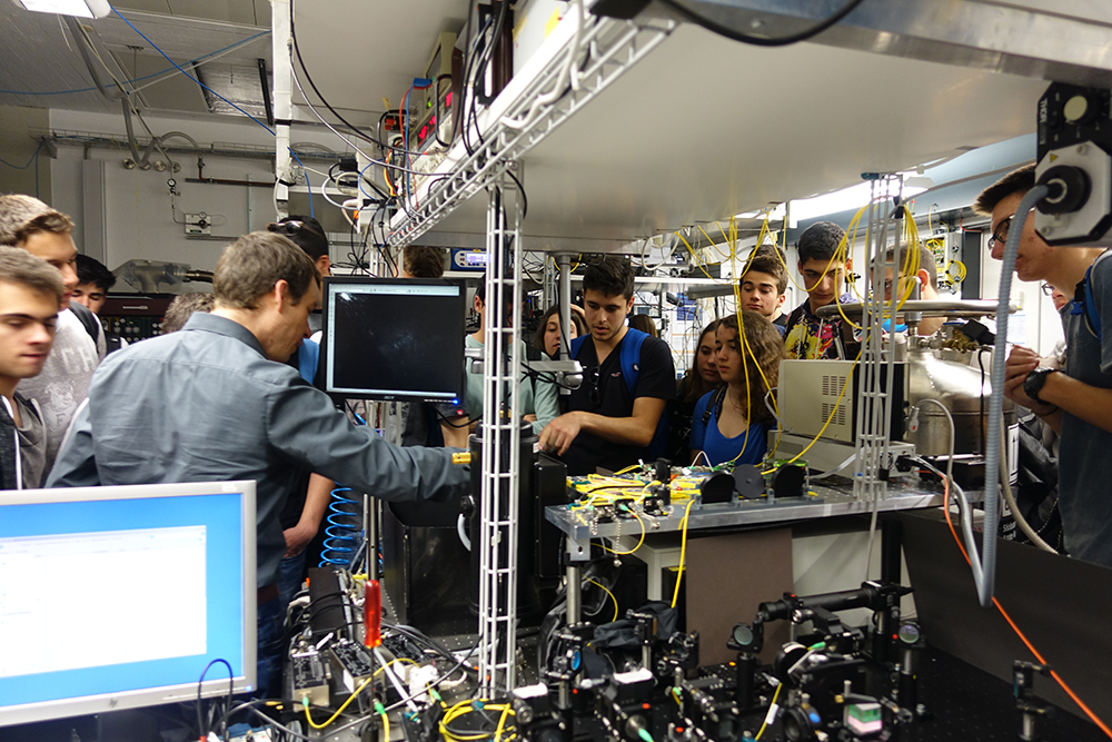 Enlarged view: Quantum Photonics Laboratory