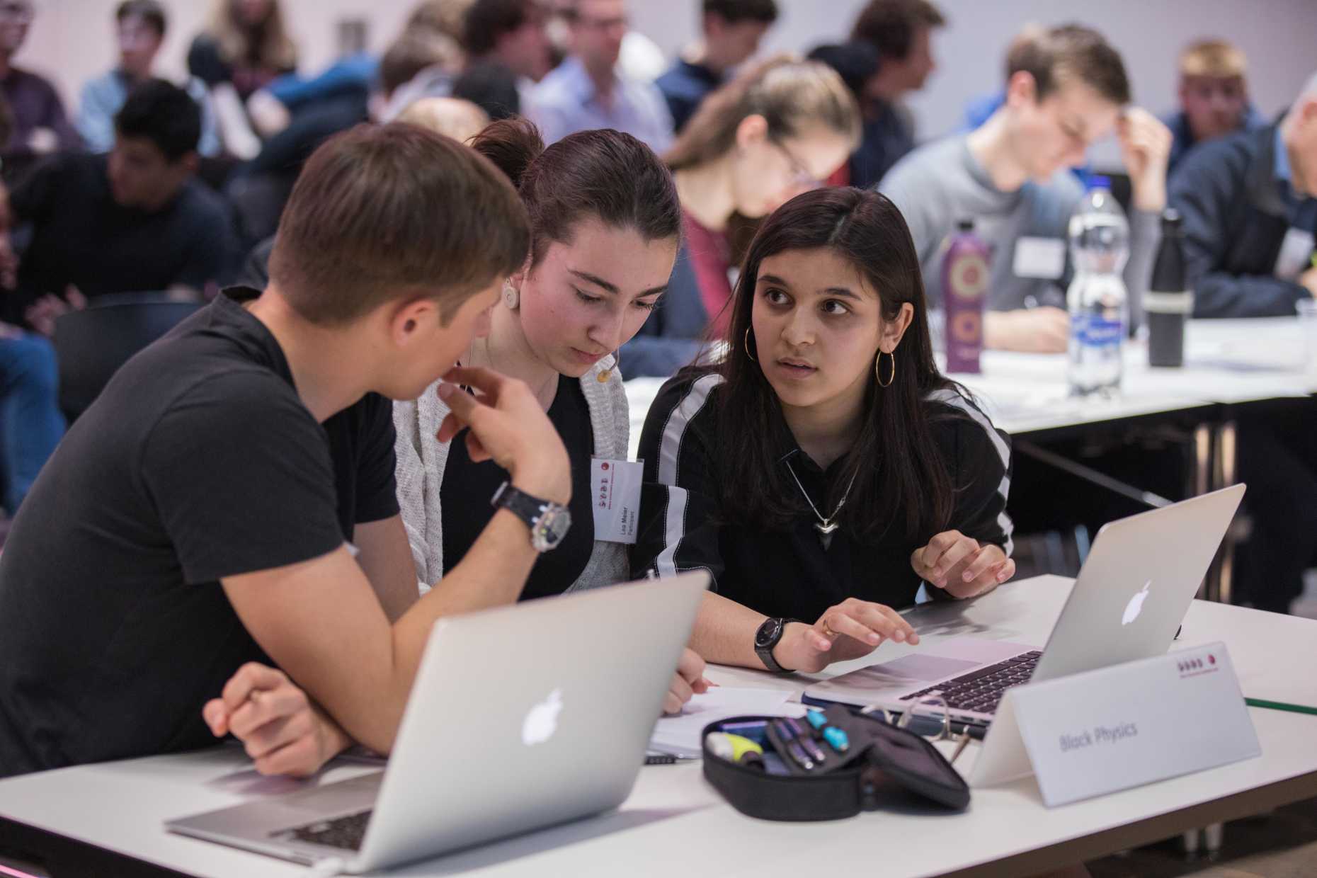 Participants of the tournament SYPT, 2019 (Photo: Cyrill Krähenbühl)