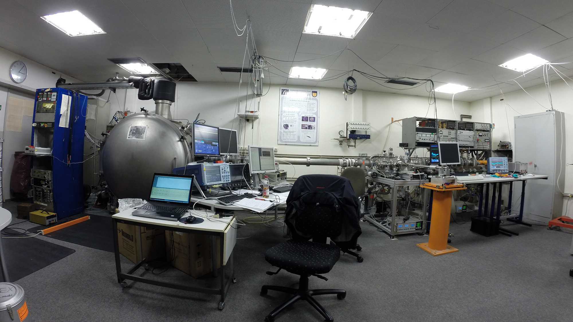 Experimental setup in the laboratory (Photo: Veerle Sterken)