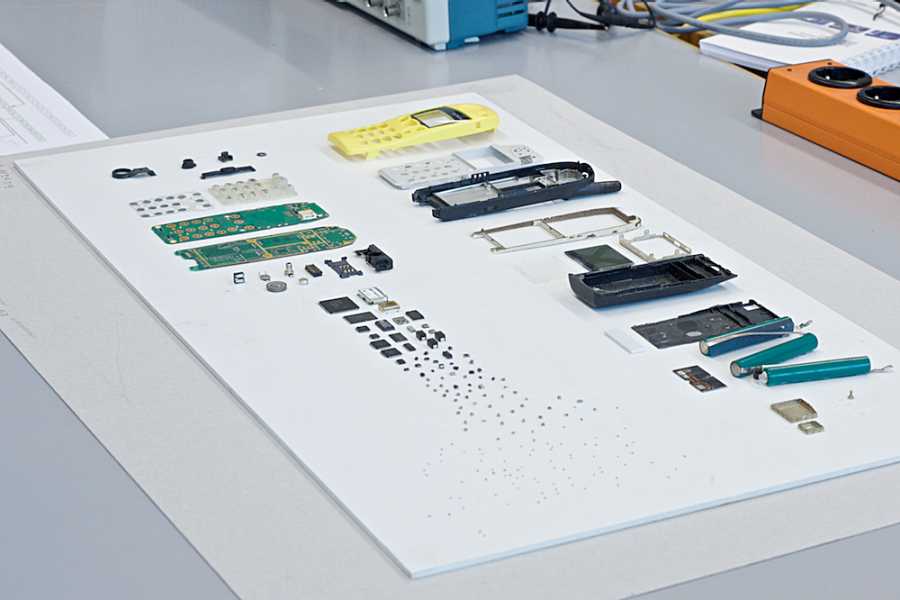 Enlarged view: Berufsbildung Physiklaboranten