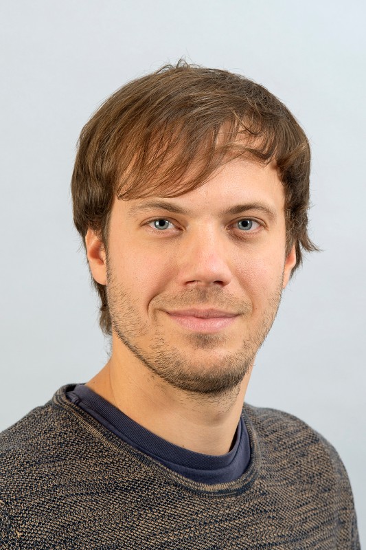Dr.  Jan Scharnetzky
